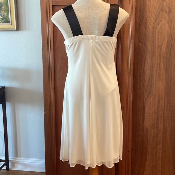 Speechless dress black white formal - Picture 4 of 9